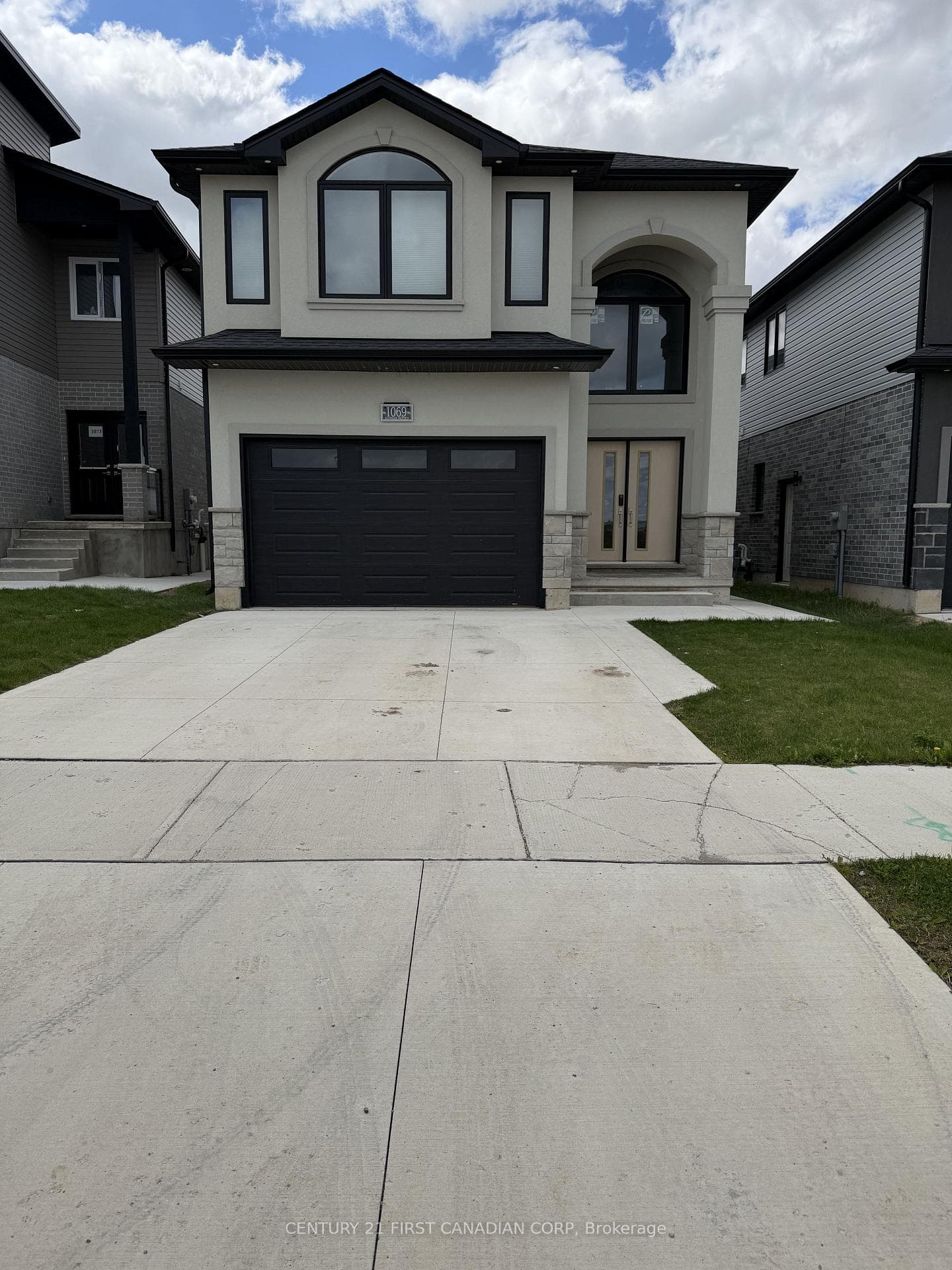 1069 Karenana Road Unit # LOWER, London South, ON N6M 0K2 - Photo 1