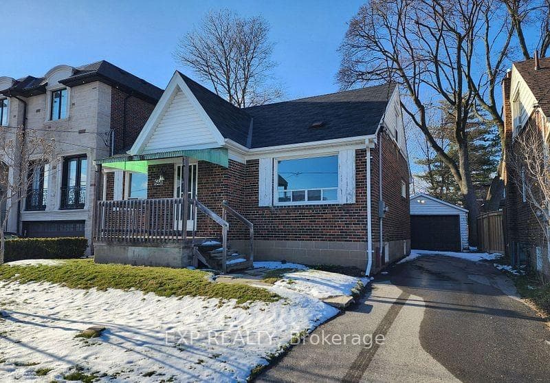 648 Glengrove Avenue, Lawrence Park / Bedford Park, ON M6B 2J1 - Photo 1