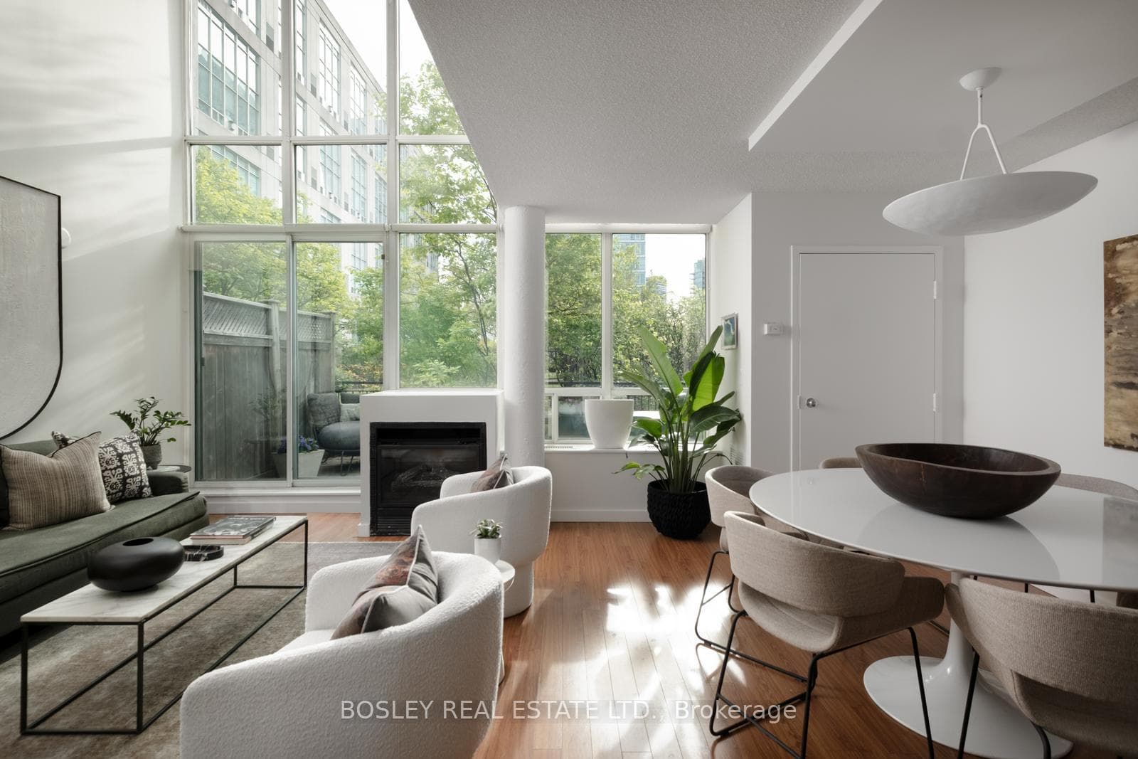 250 Manitoba Street Unit 503, Liberty Village / Parkdale / South Parkdale, ON M8Y 4G8 - Photo 1