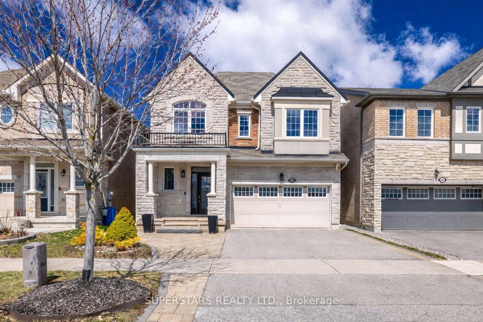 333 Thomas Phillips Drive, Aurora