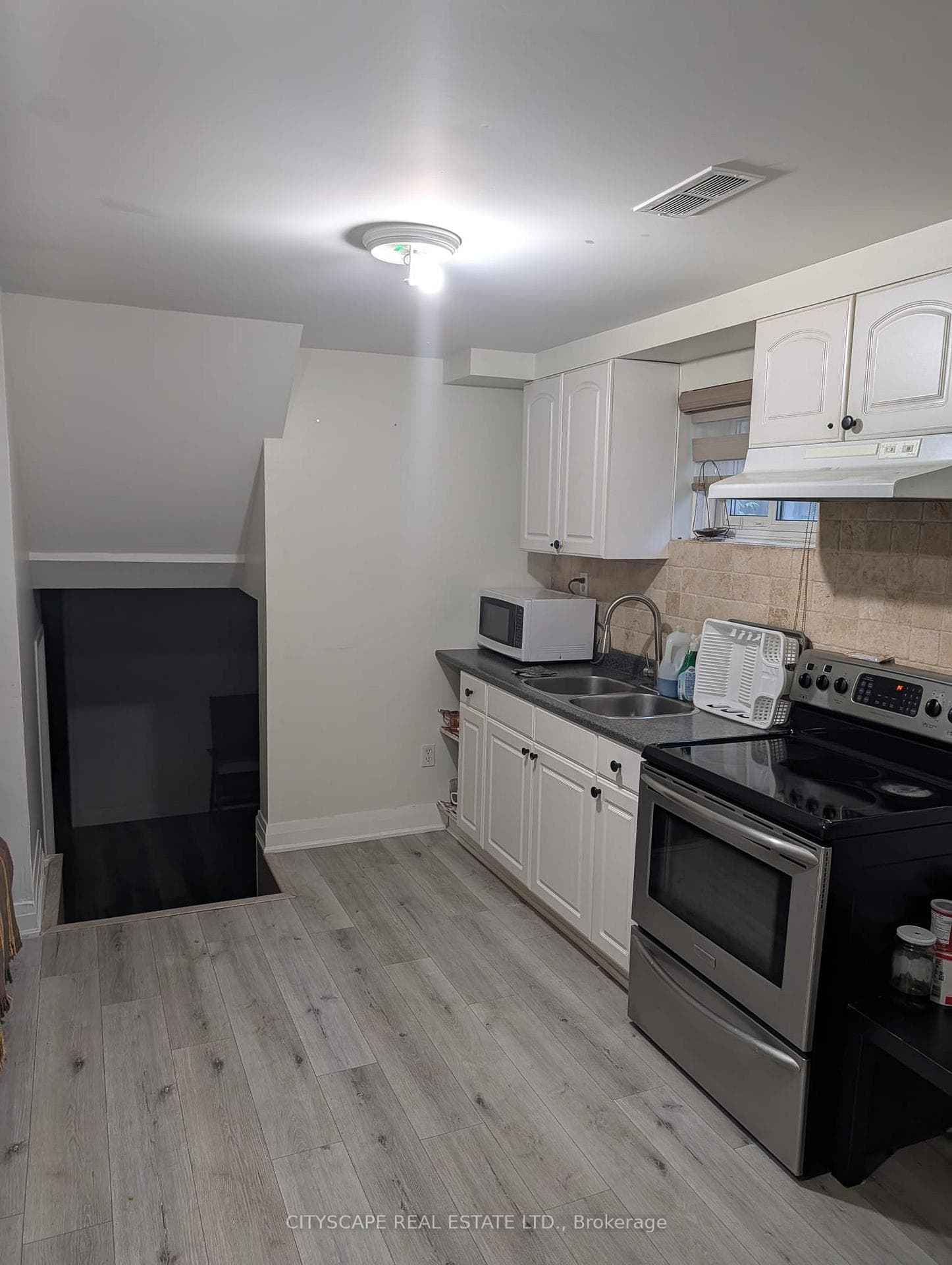 6393 Chaumont Crescent, Mississauga, ON L5N 2M7 - Photo 1