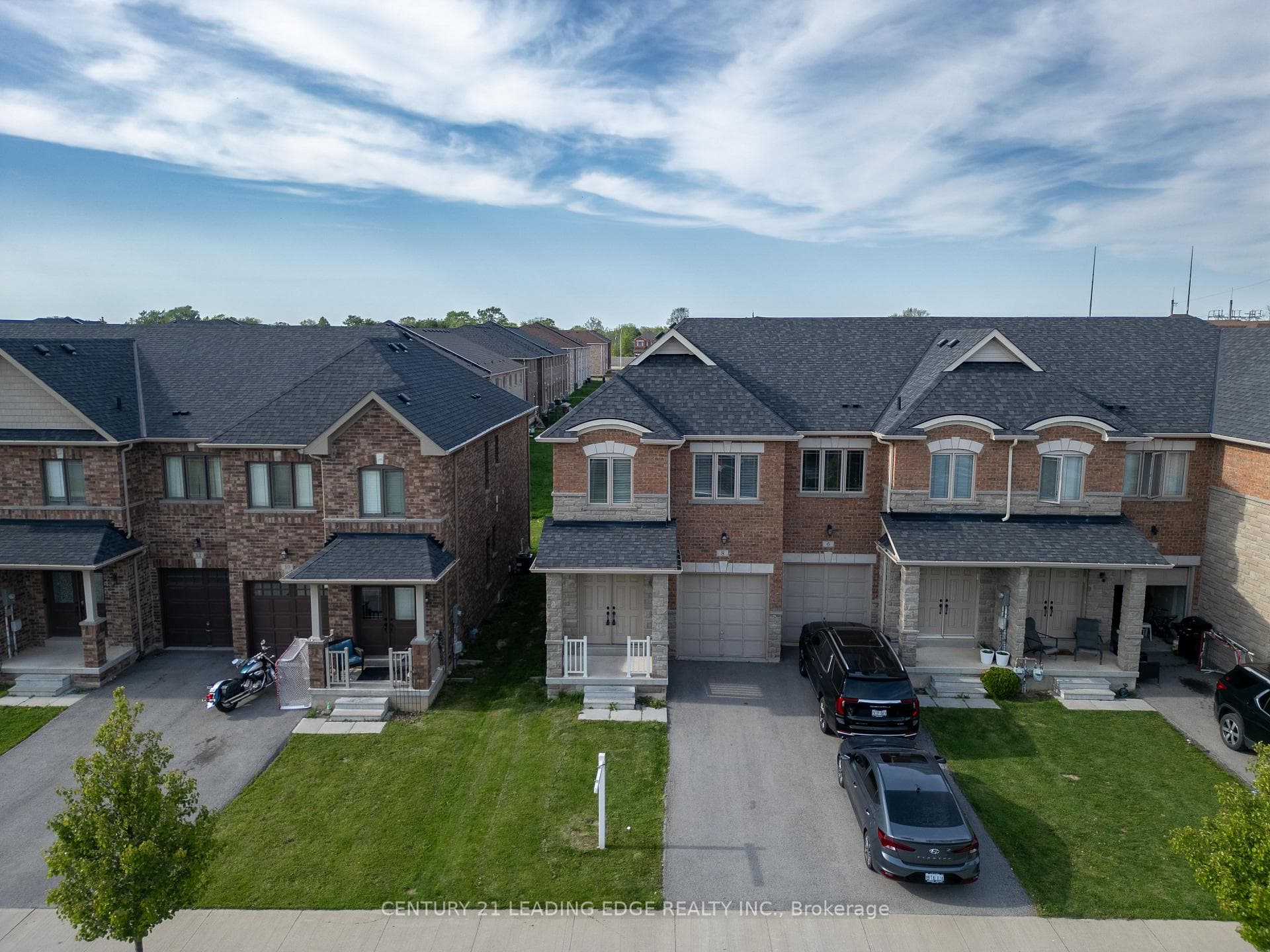 8 Bruton Street, Thorold, ON L2V 0J6 - Photo 1