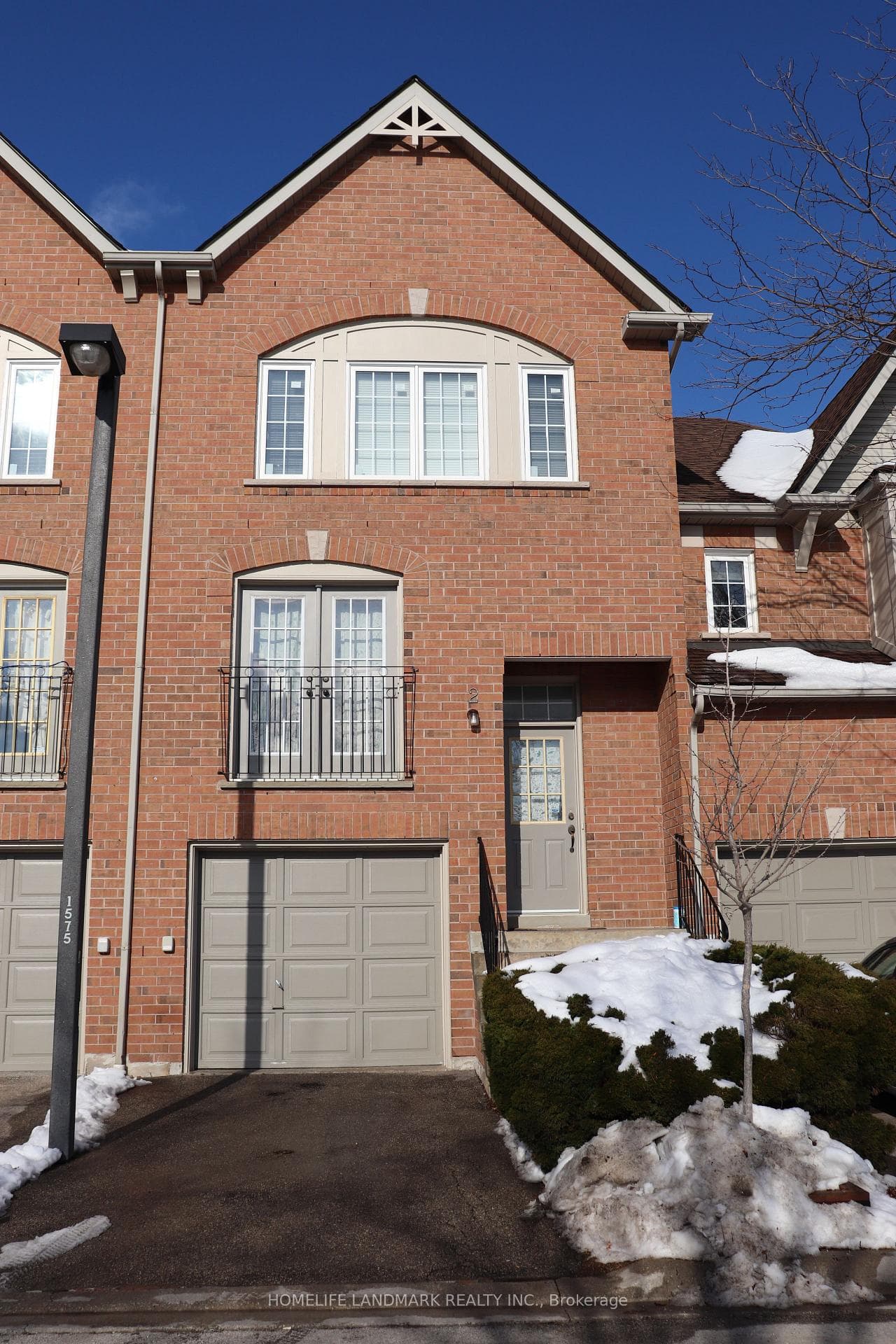 1575 South Parade Court Unit 2, Mississauga, ON L5M 6E9 - Photo 1