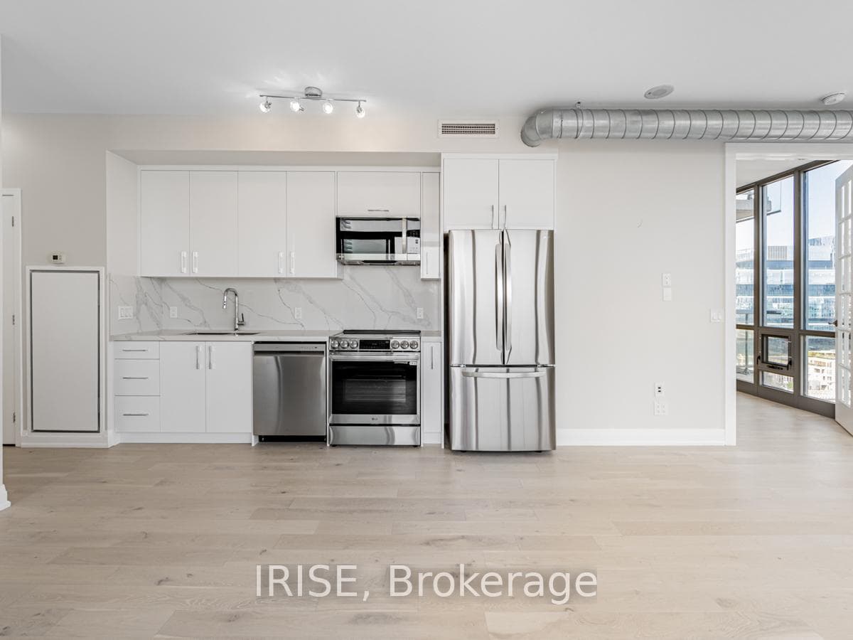 33 Mill Street Unit 1702, Regent Park / Cabbagetown / St. James Town, ON M5A 3R3 - Photo 1