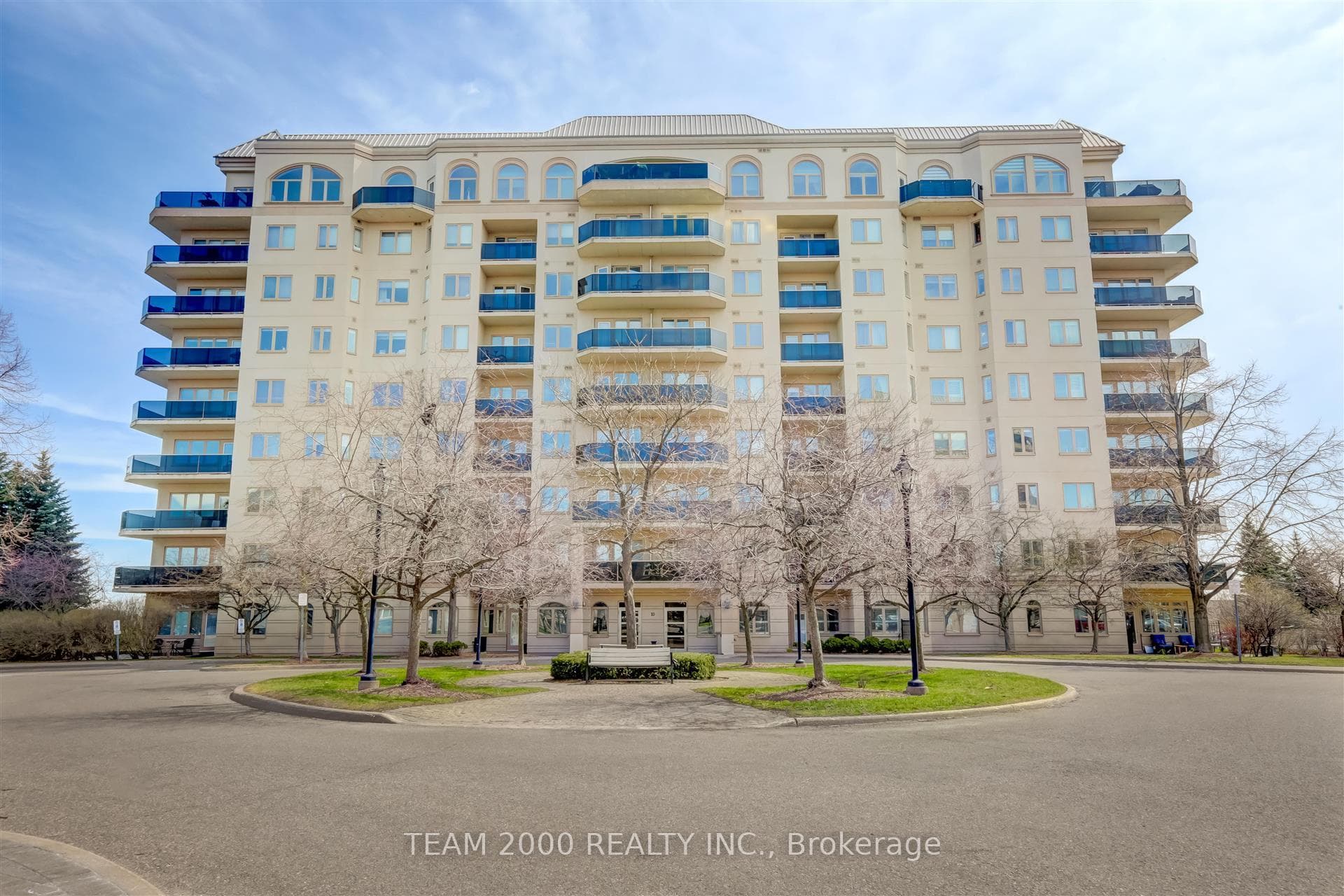 10 Dayspring Circle Unit 209, Brampton