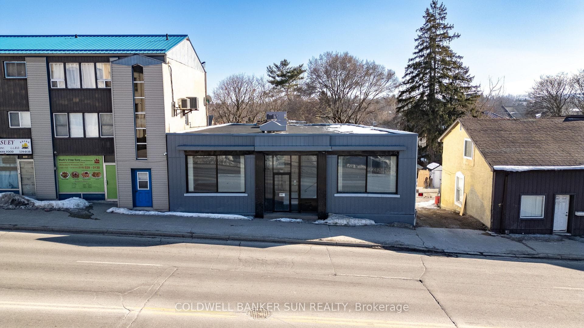 290 Dundas Street, Woodstock, ON N4S 1B2 - Photo 1