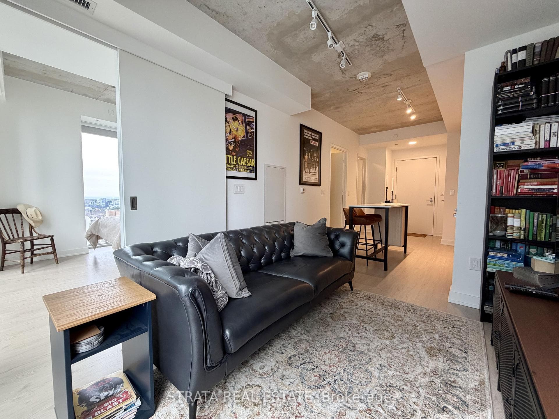 65 Mutual Street Unit 2708, Regent Park / Cabbagetown / St. James Town, ON M5B 0E5 - Photo 1