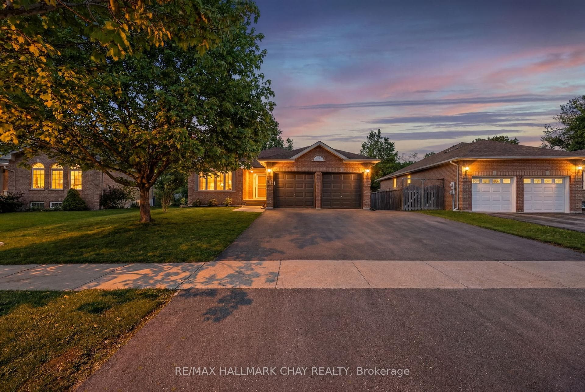143 Emms Drive, Barrie, ON L4N 8H7 - Photo 1