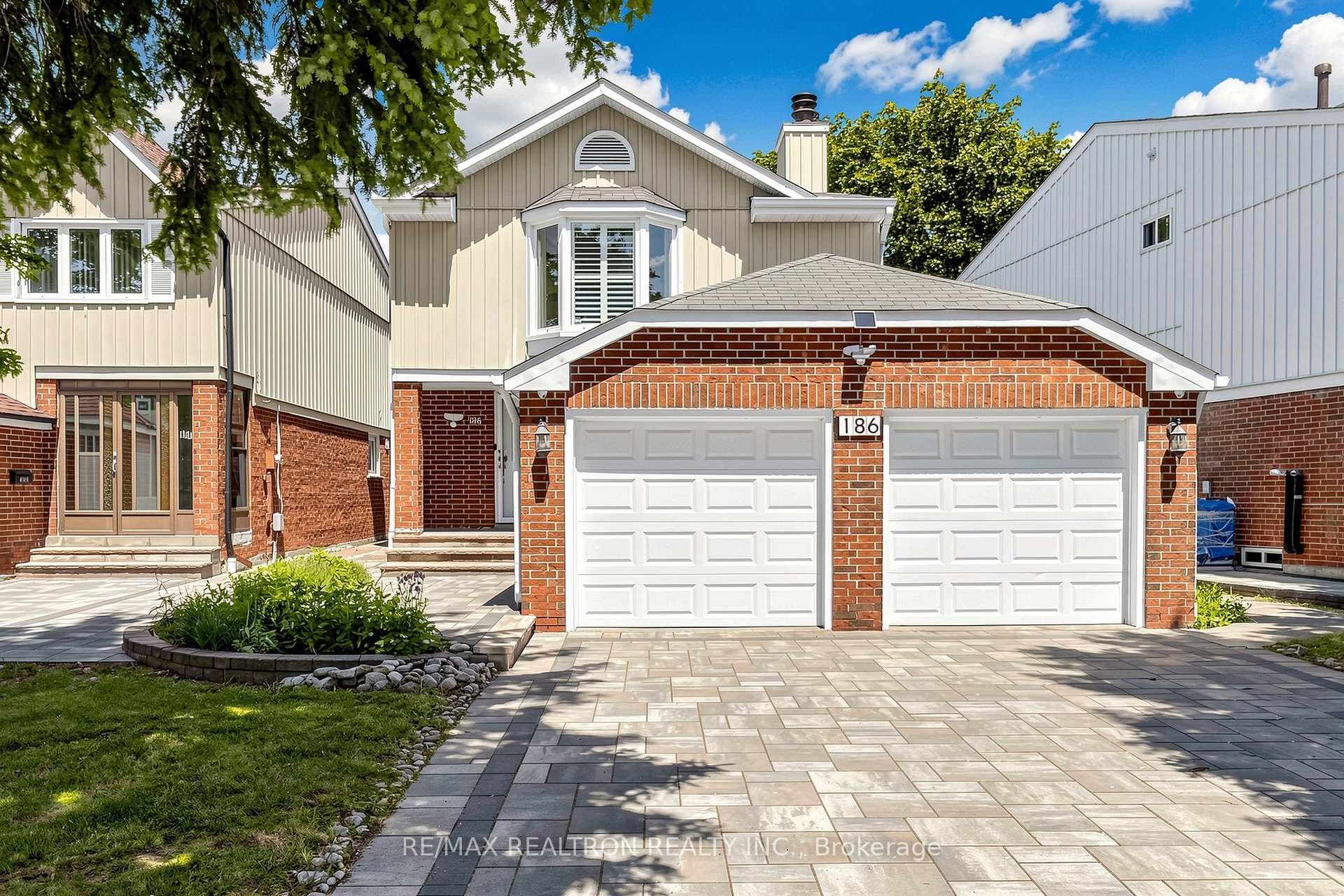 186 Wintermute Boulevard, Scarborough Village / Eglinton East, ON M1W 3L5 - Photo 1