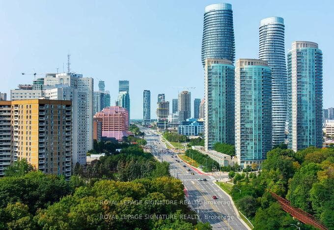200 Burnhamthorpe Road Unit 403, Mississauga, ON L5A 4L4 - Photo 1