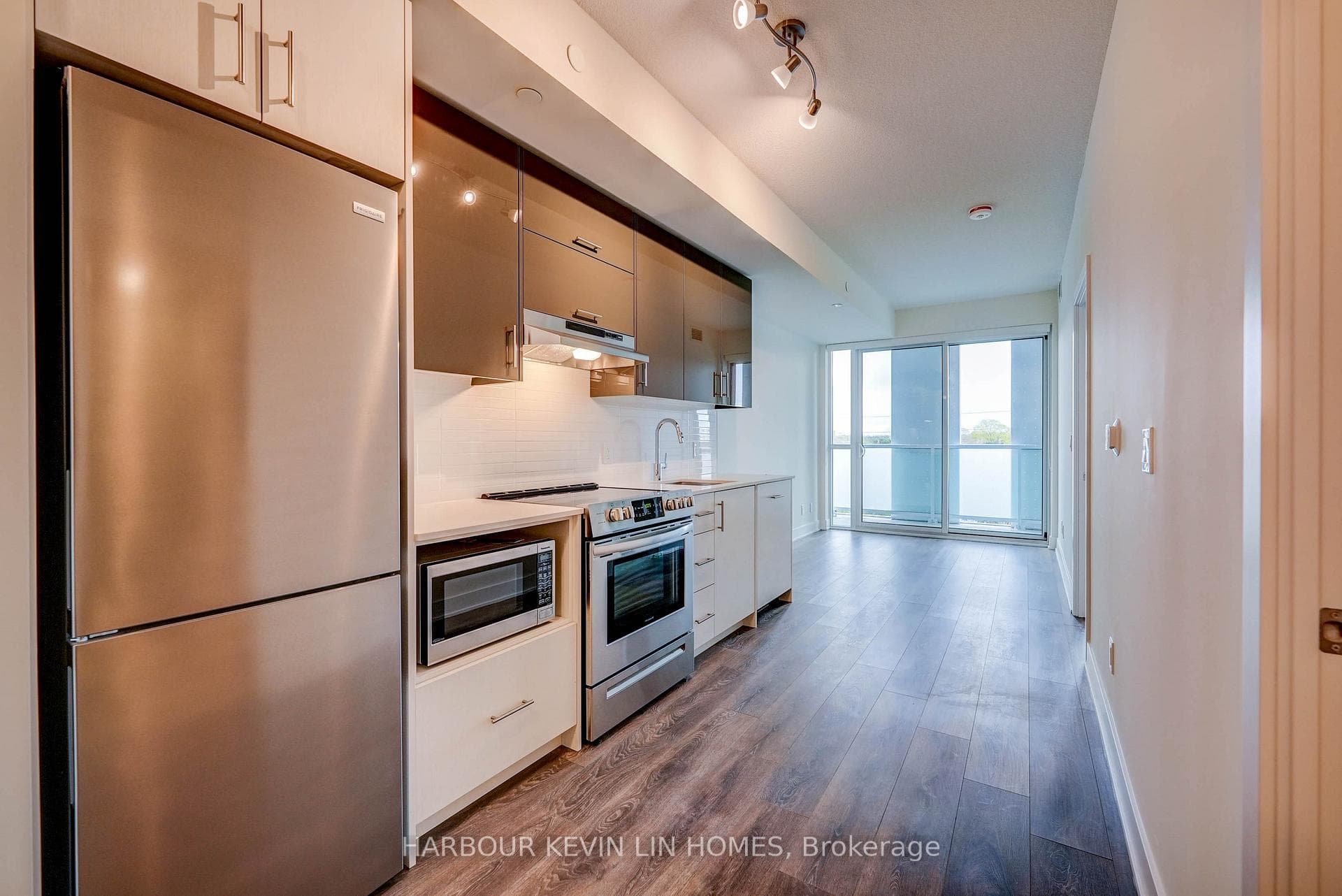 188 Fairview Mall Drive Unit 319, Toronto C15