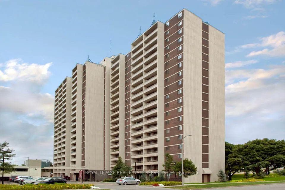 16 Cedarwoods Crescent Unit 1104, Kitchener