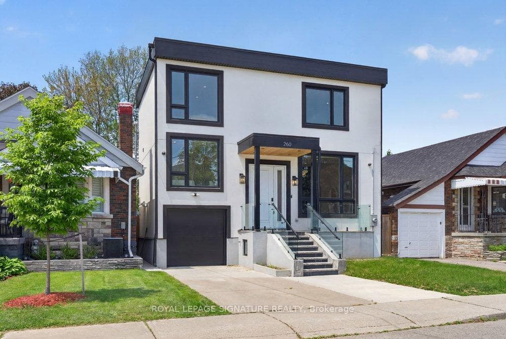 260 Dewhurst Boulevard, Danforth / East York, ON M4J 3K8 - Photo 1