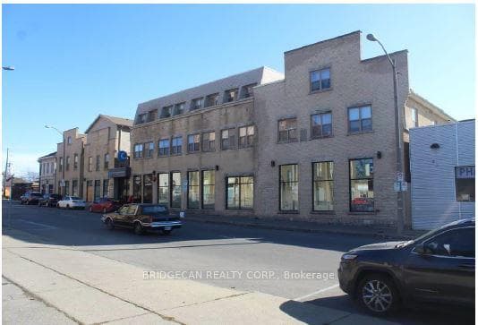 365 Colborne Street, Brantford, ON N3S 3N2 - Photo 1