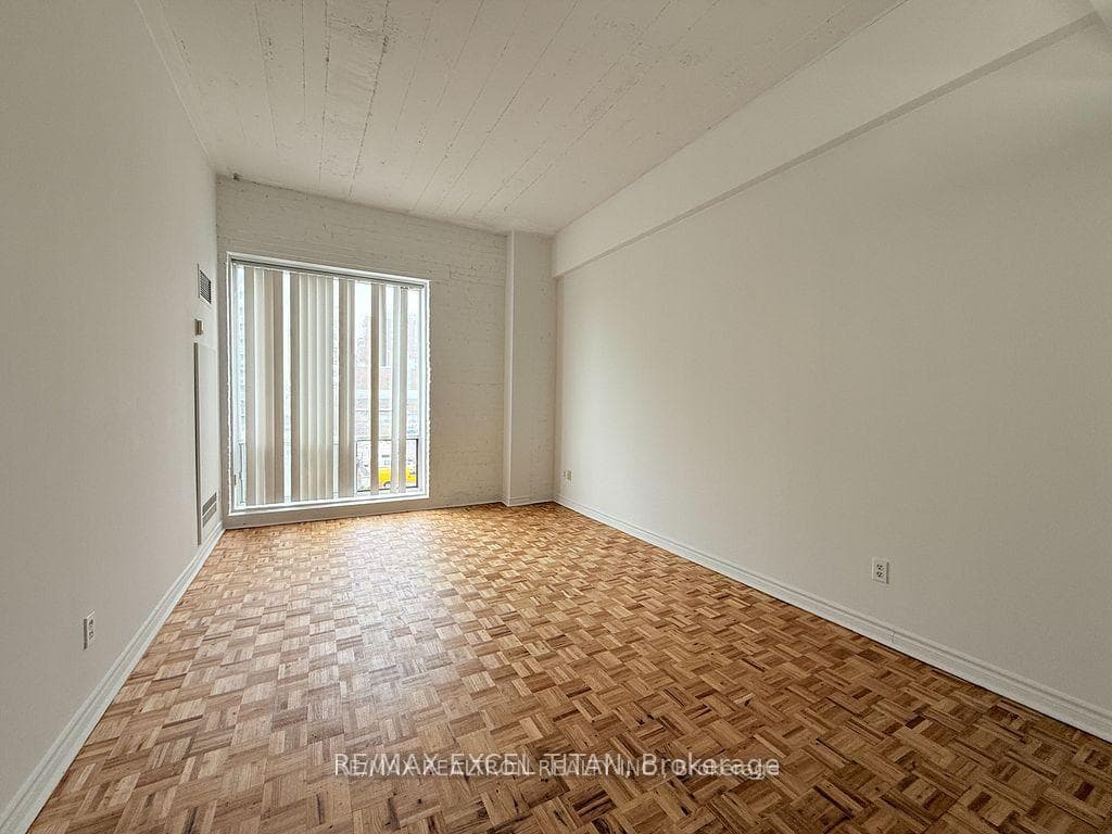 1401 Dupont Street Unit 404, Bloor West Village / Swansea, ON M6H 2B1 - Photo 1