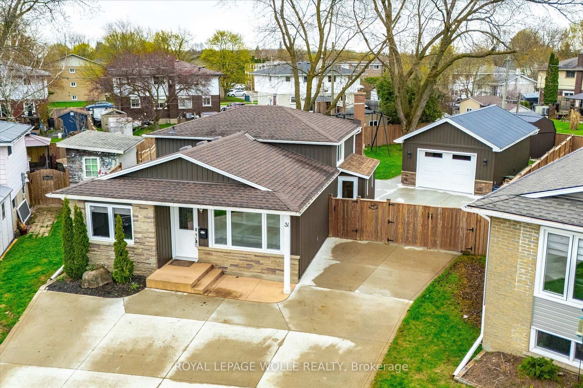 31 ASPEN Crescent, Woolwich