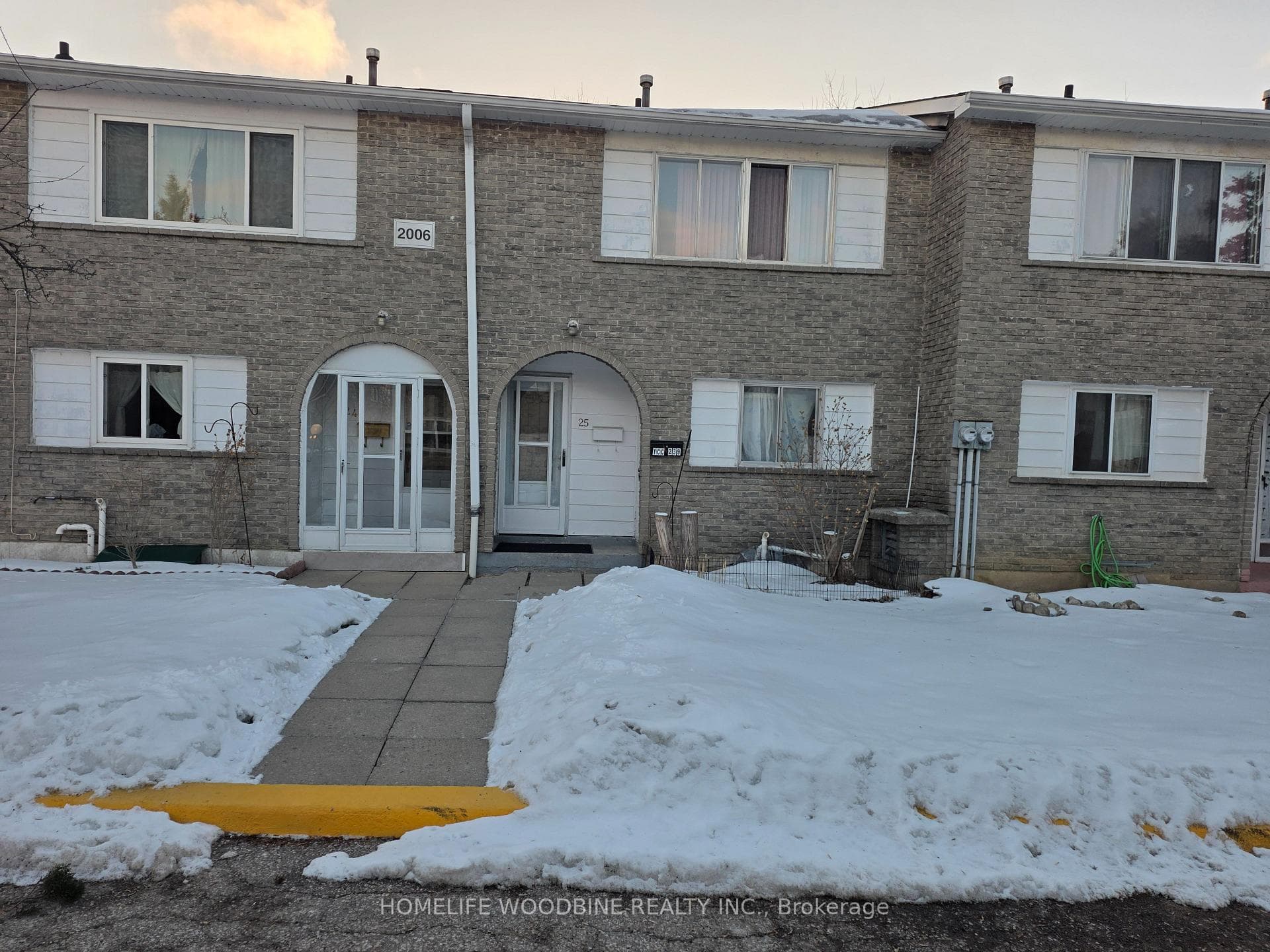 2006 Martin Grove Road Unit 25, Etobicoke (West Mall / Rexdale), ON M9V 4A3 - Photo 1