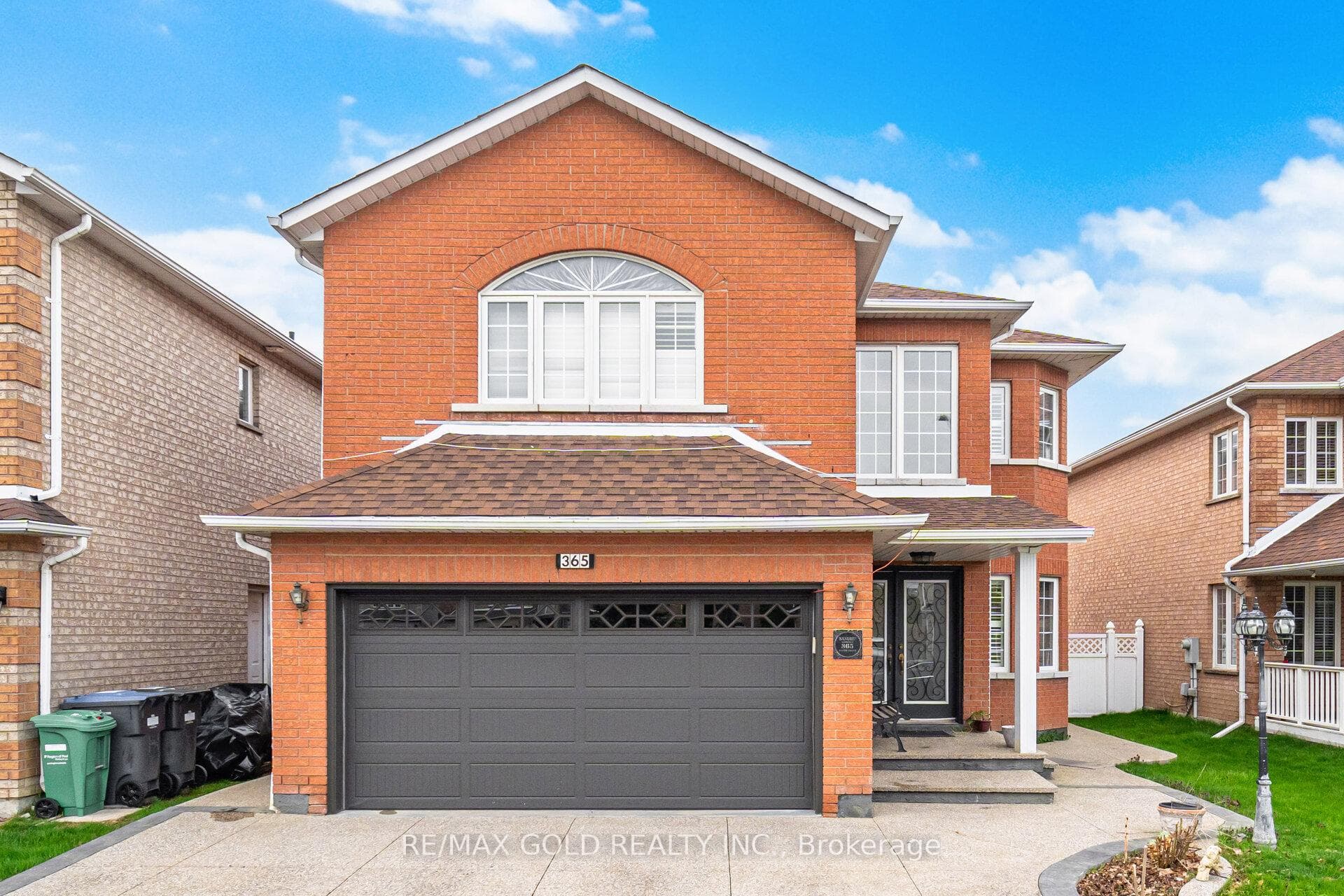 365 Faith Drive, Mississauga, ON L5R 3Y6 - Photo 1