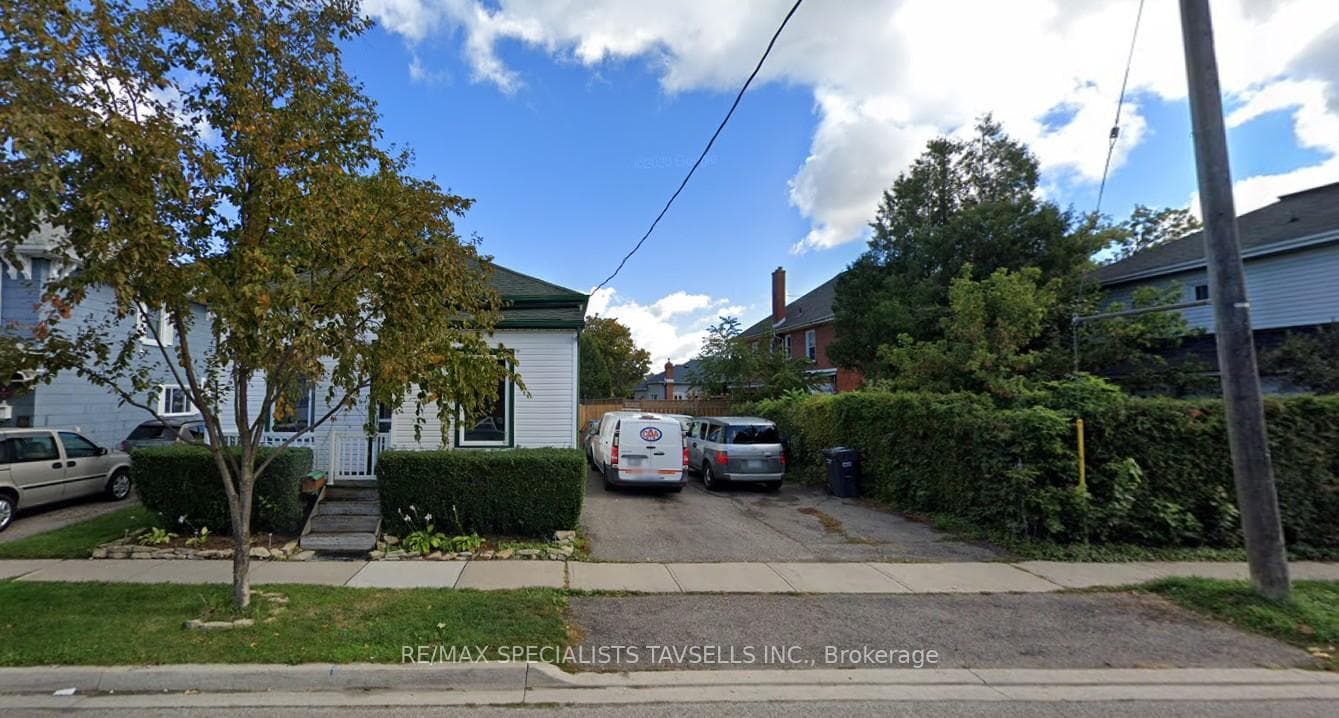 82 West Street, Brampton, ON L6X 1W2 - Photo 1
