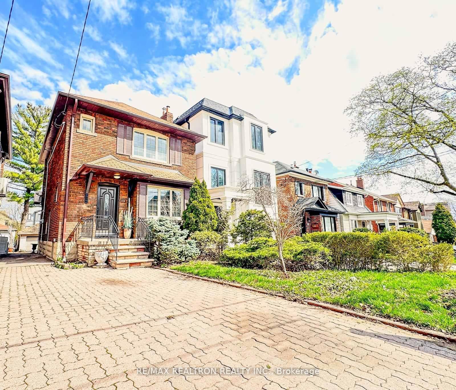 372 St Germain Avenue, Lawrence Park / Bedford Park, ON M5M 1W5 - Photo 1