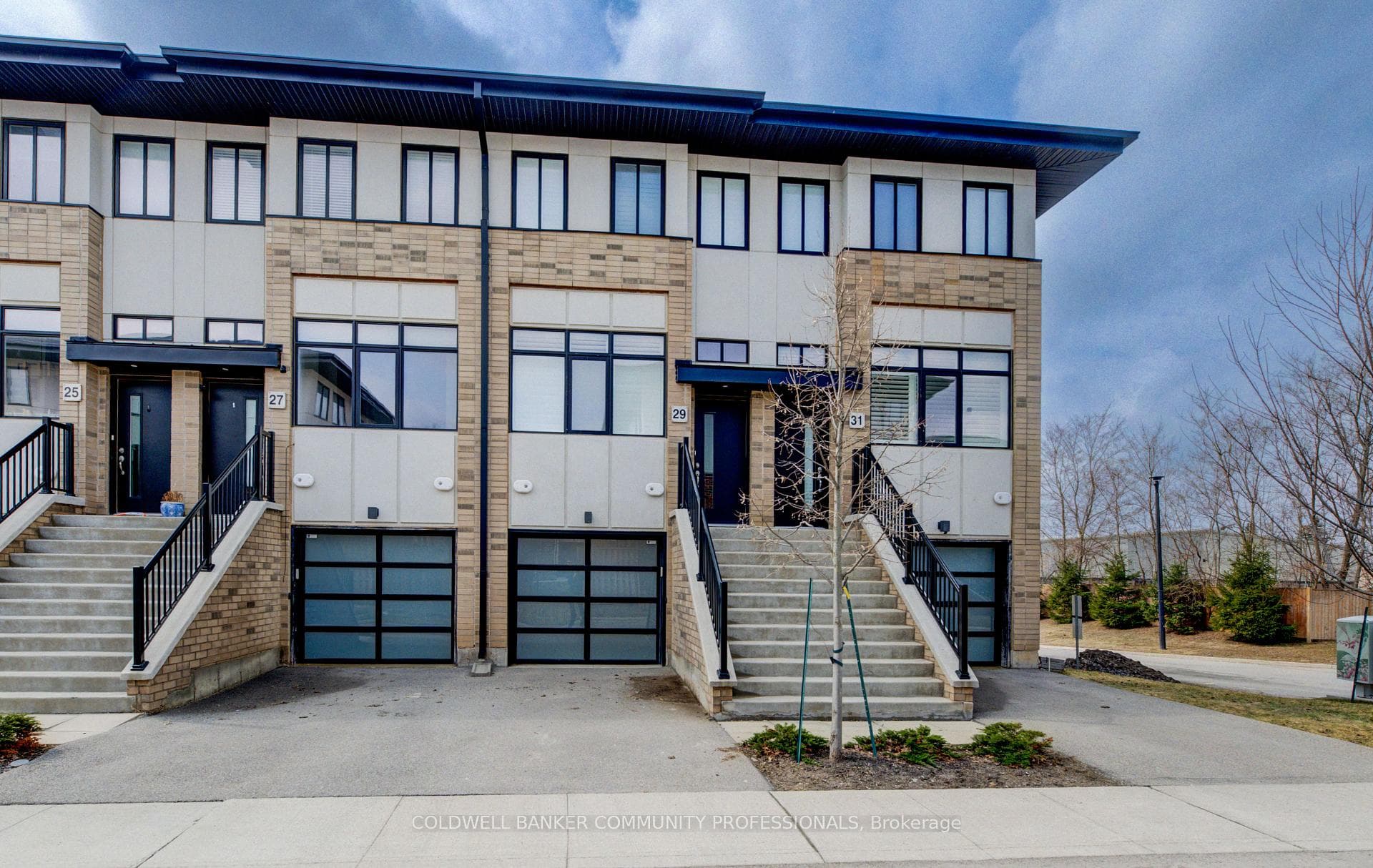 29 Wilings Lane, Hamilton, ON L9G 0H3 - Photo 1