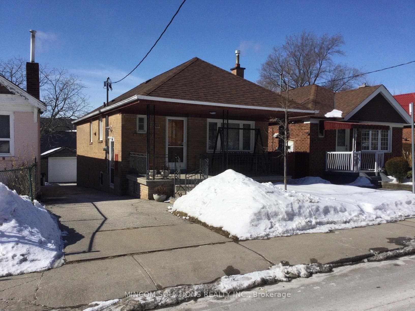 388 Kane Avenue, Keelesdale / Eglinton West, ON M6M 3P4 - Photo 1
