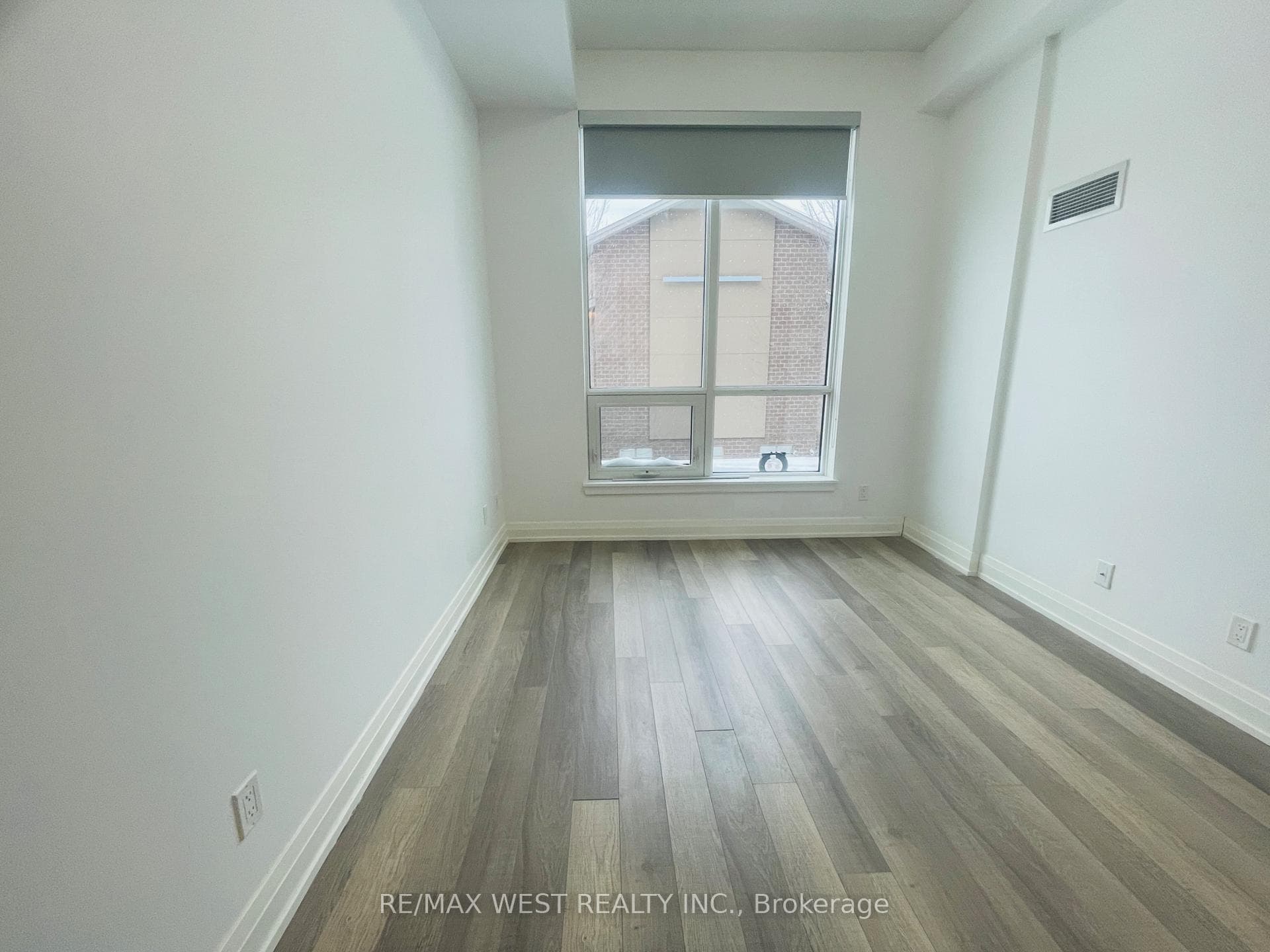 3121 Sheppard Avenue Unit 222, Scarborough Village / Eglinton East, ON M1T 3J7 - Photo 1