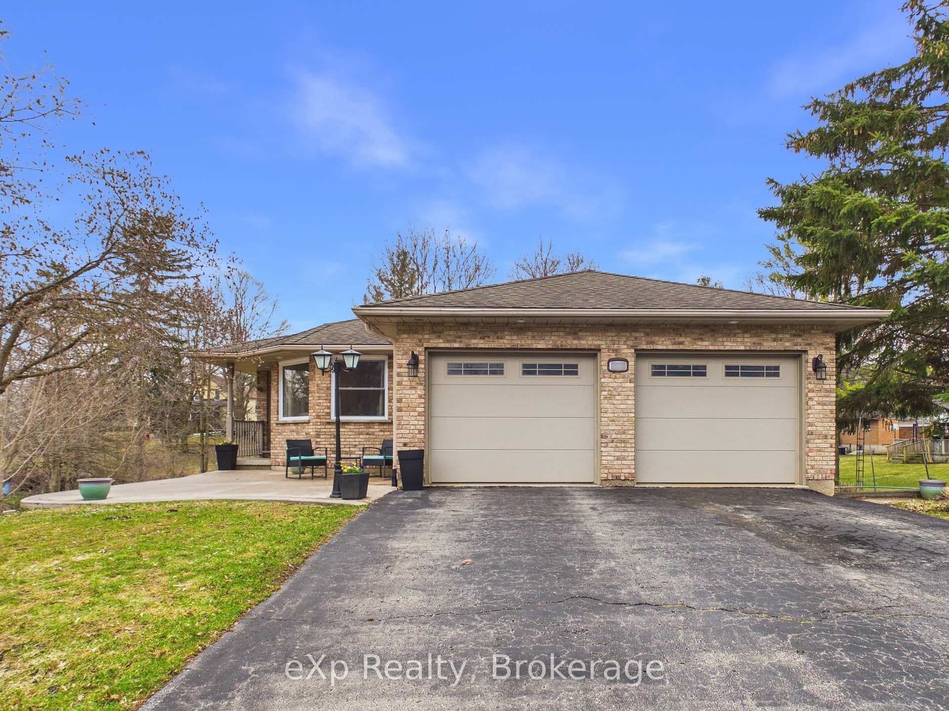 308 Mary Street, Brockton, ON N0G 2V0 - Photo 1