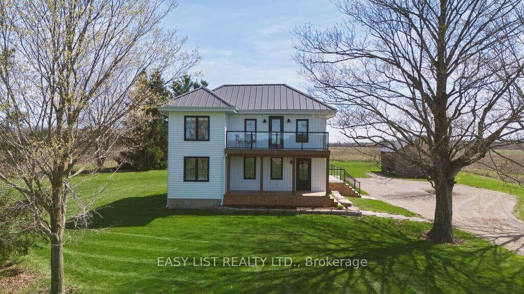 8993 Petrolia Line, Brooke-Alvinston