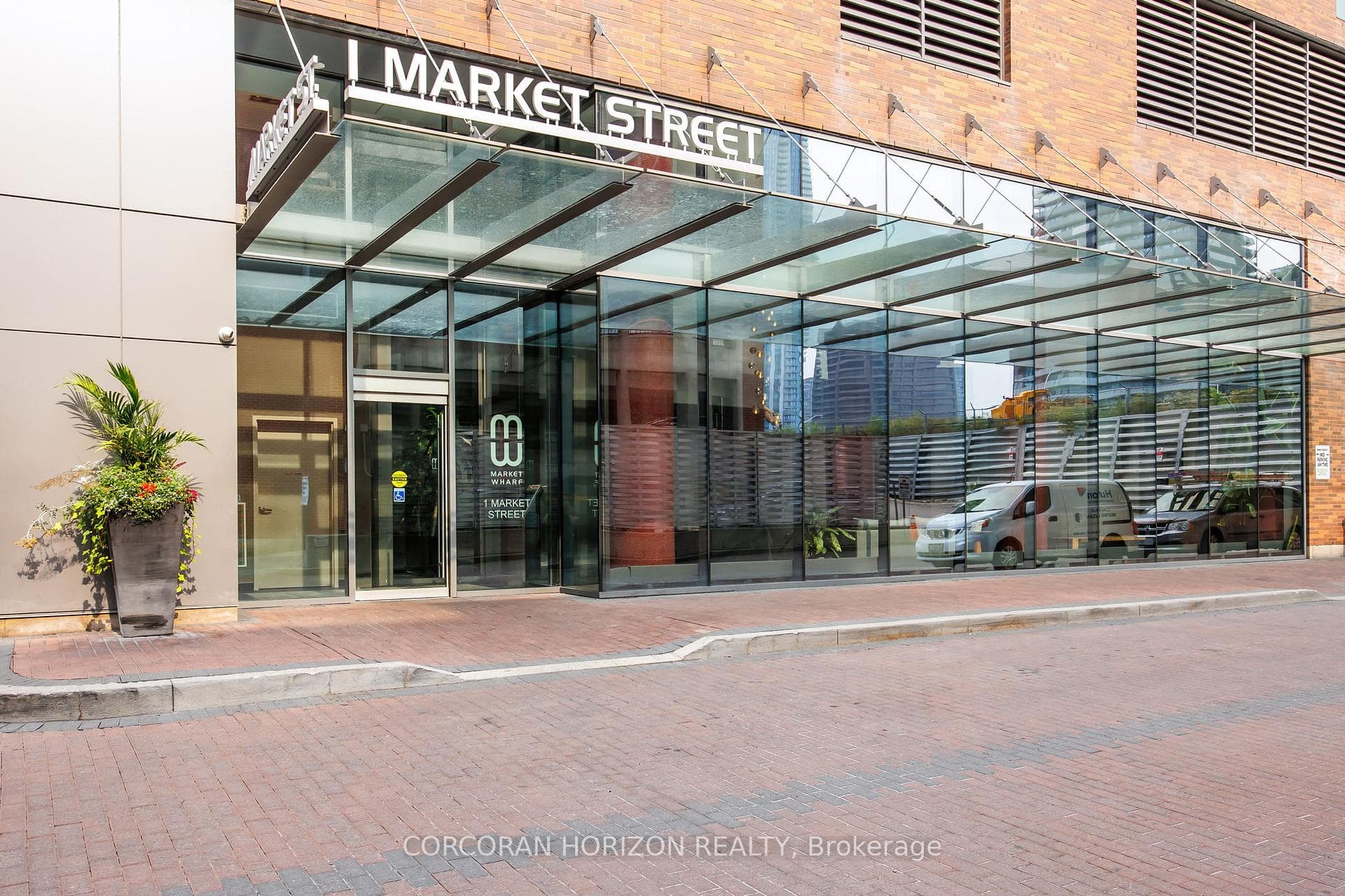 1 Market Street Unit PH01, Regent Park / Cabbagetown / St. James Town, ON M5E 0A2 - Photo 1