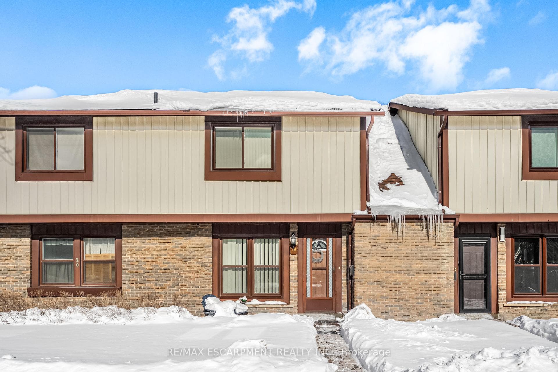 6650 Falconer Drive Unit 19, Mississauga, ON L5N 1B5 - Photo 1
