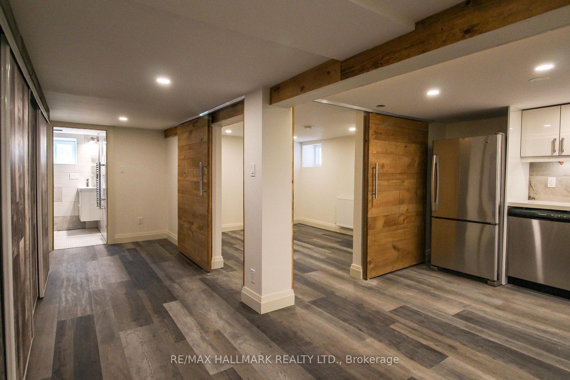 371 St Clarens Avenue Unit BSMT, Downtown Toronto / Waterfront, ON M6H 3W2 - Photo 1
