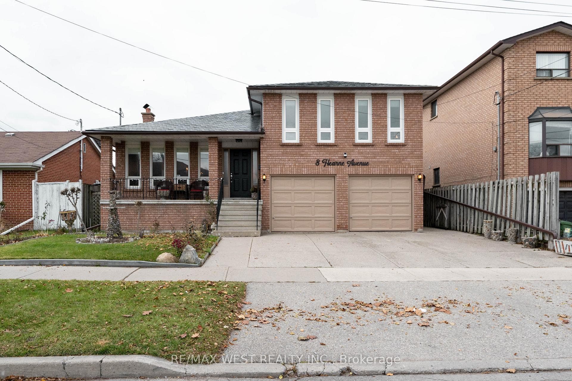 8 Hearne Avenue, York / Weston, ON M6L 3B8 - Photo 1