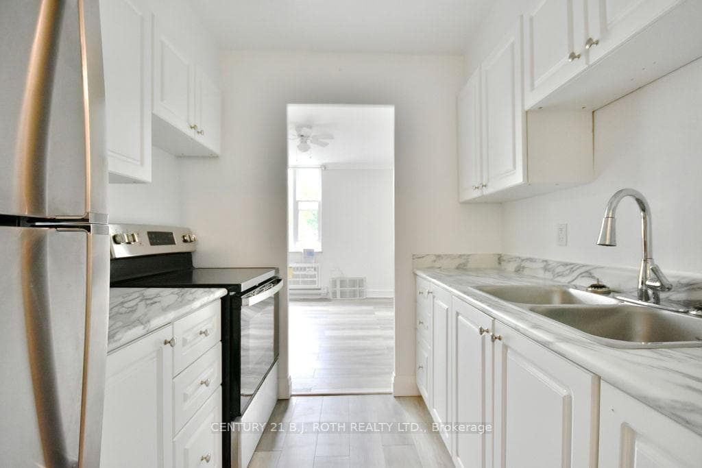 2 Grove Street Unit 41, Barrie, ON L4M 2N5 - Photo 1