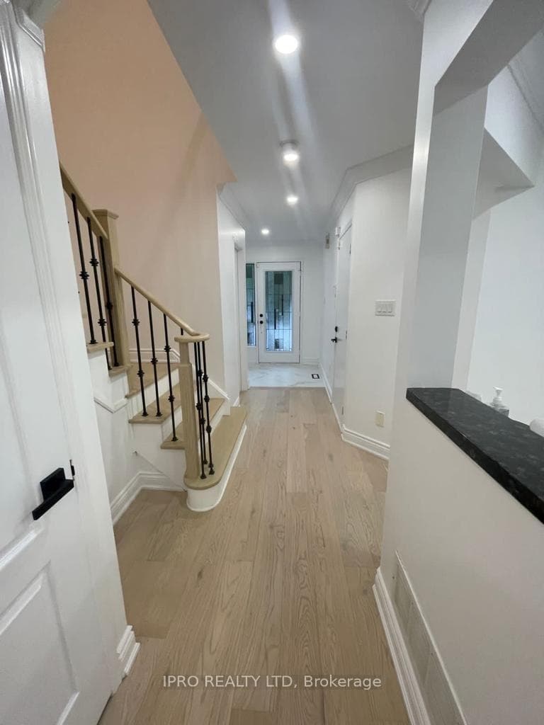 2261 Arbourview Drive, Oakville