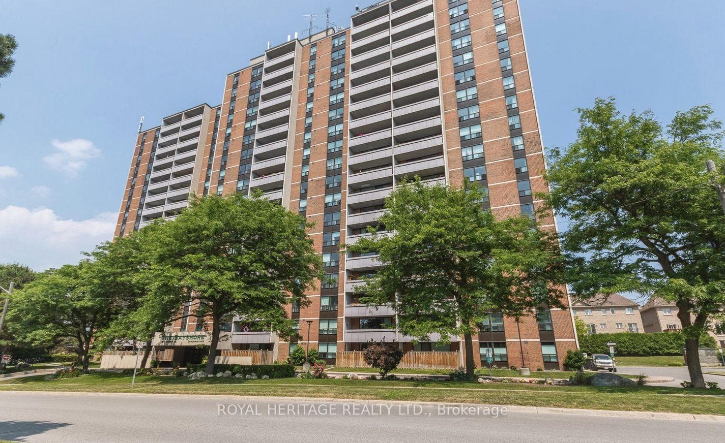 1210 Radom Street Unit 1710, Pickering, ON L1W 2Z3 - Photo 1