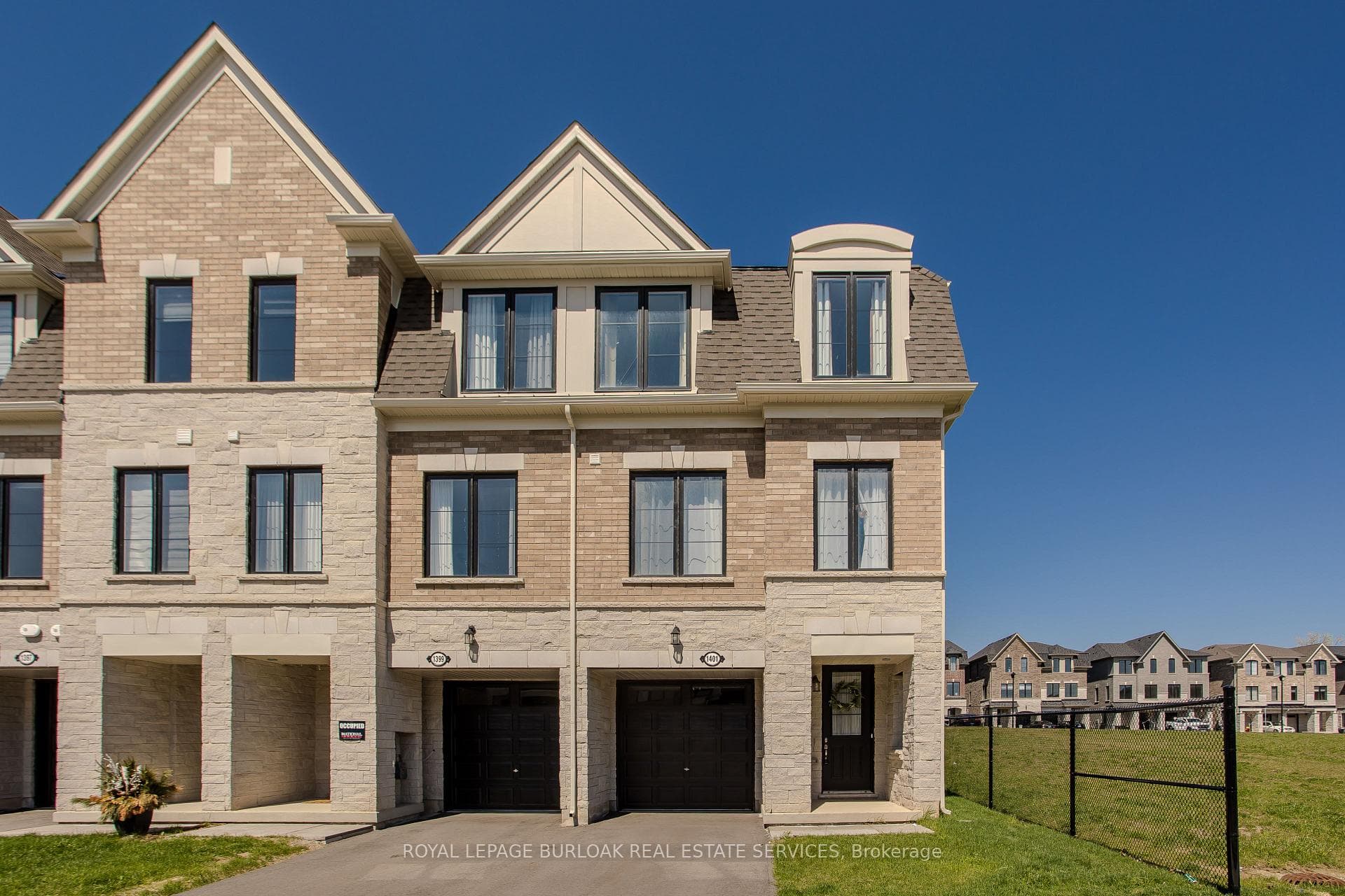 1401 Almonte Drive, Burlington, ON L7P 0V8 - Photo 1