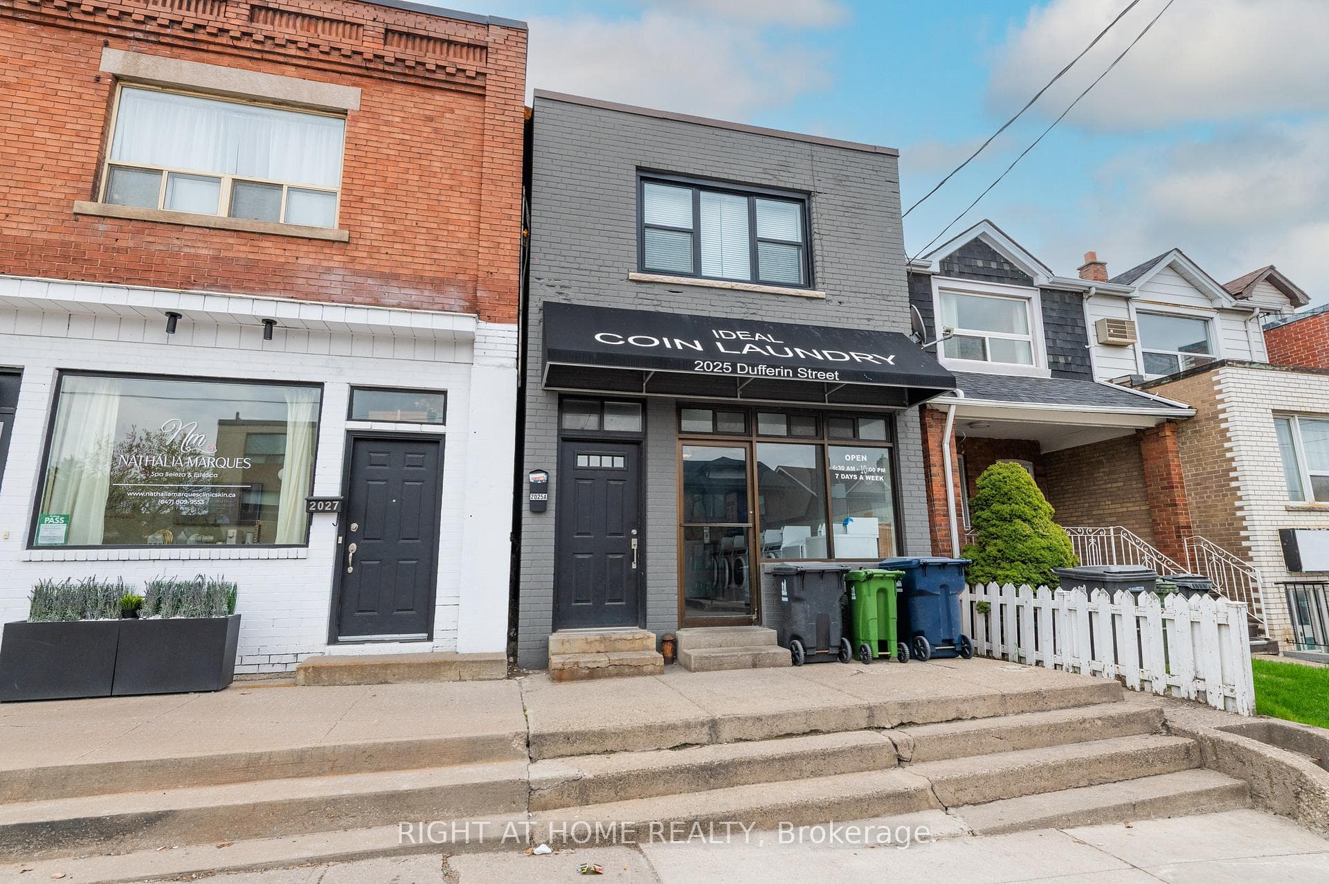 2025 Dufferin Street, Keelesdale / Eglinton West, ON M6E 3R3 - Photo 1