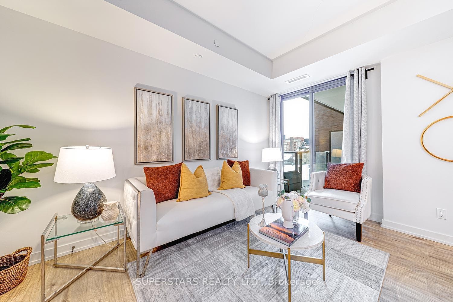 35 Parliament Street Unit 601, Toronto C08