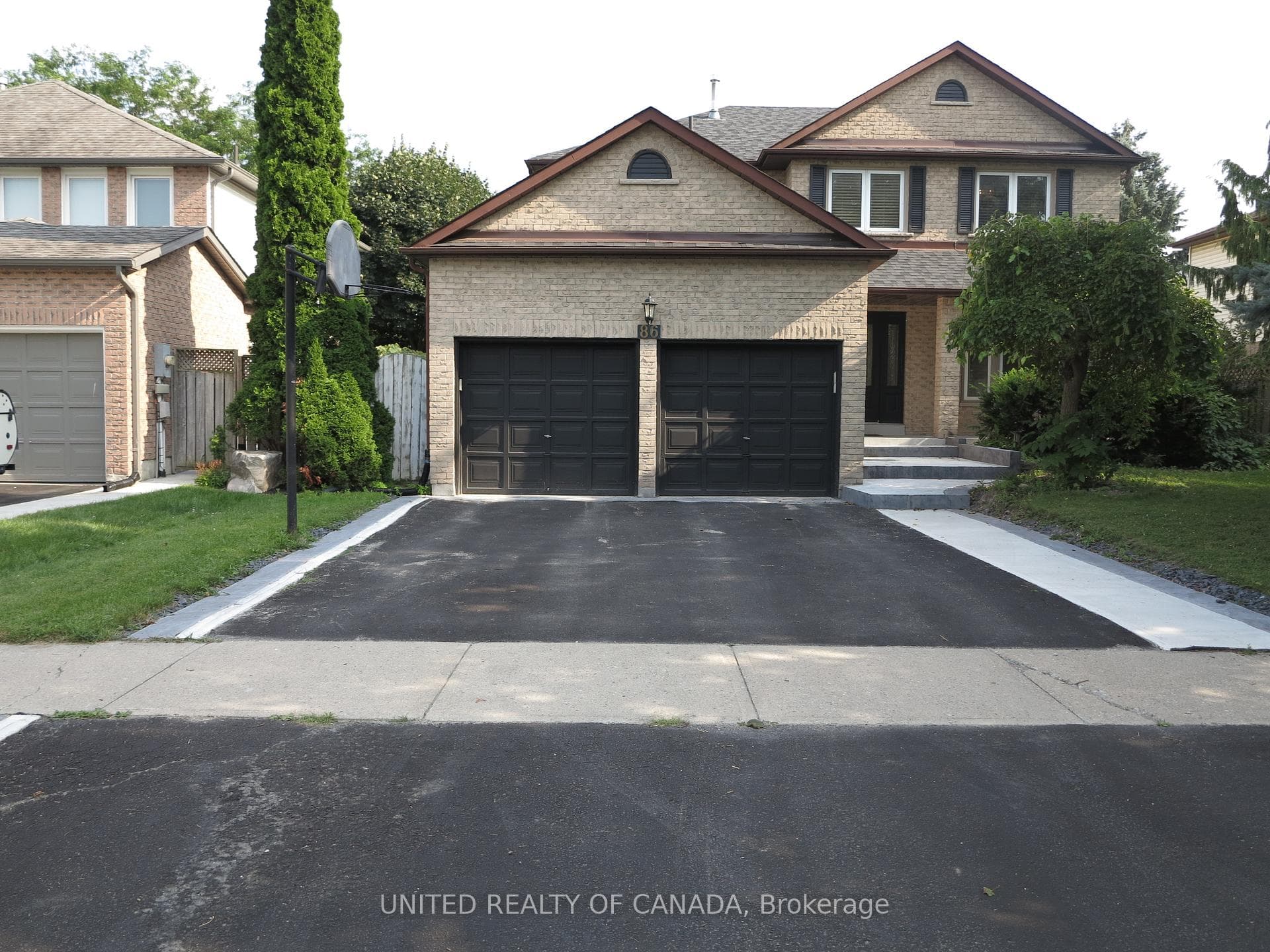 86 Stiver Drive, Newmarket, ON L3Y 7V9 - Photo 1