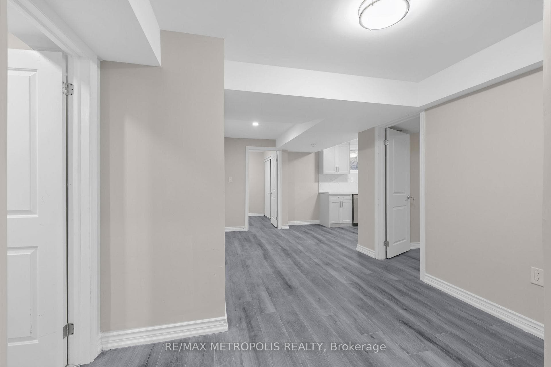 161 Windfields Farm Drive Unit BSMT, Oshawa, ON L1H 7K4 - Photo 1