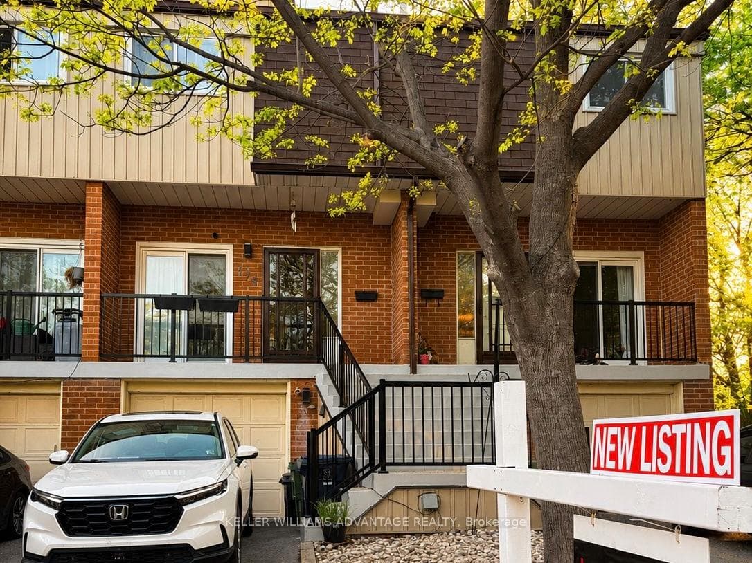 174 Homestead Road, Toronto E10