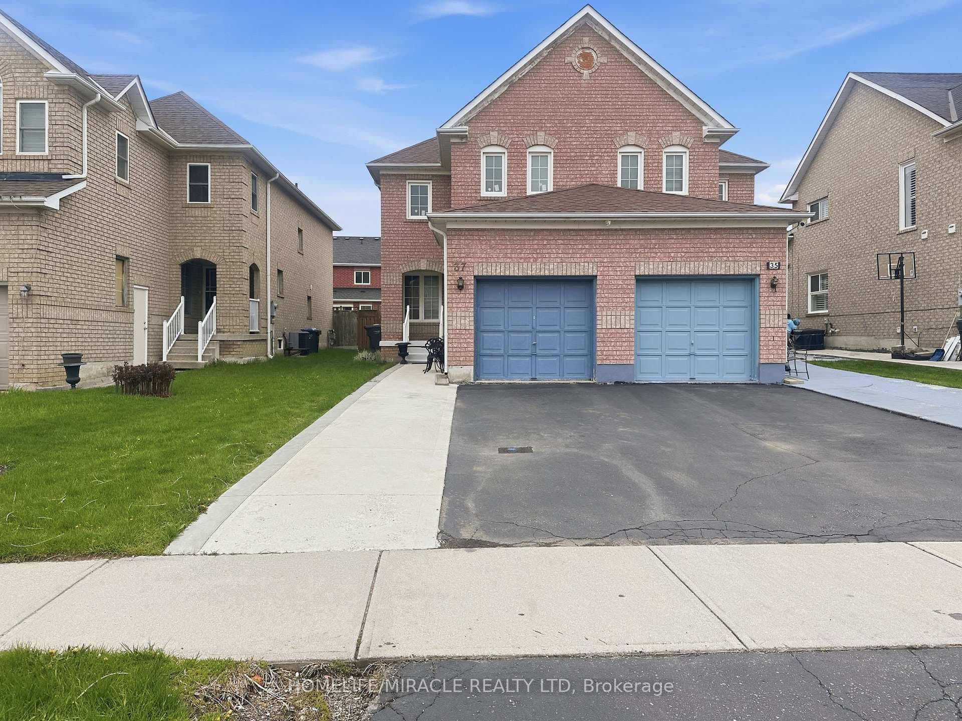 37 Prairie Rose Circle, Brampton, ON L6R 1R6 - Photo 1