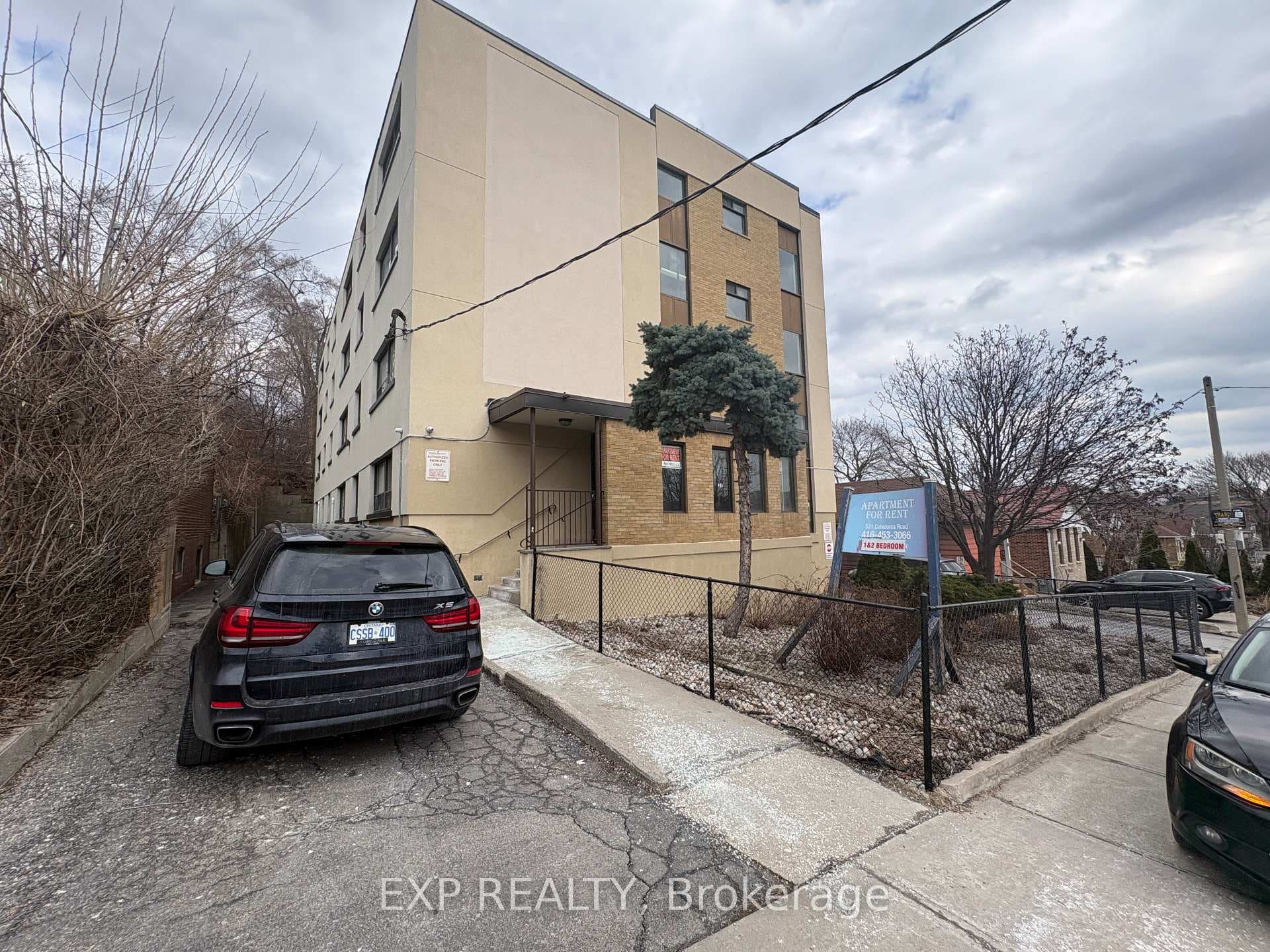 531 Caledonia Road Unit C5, Keelesdale / Eglinton West, ON M6E 4V3 - Photo 1