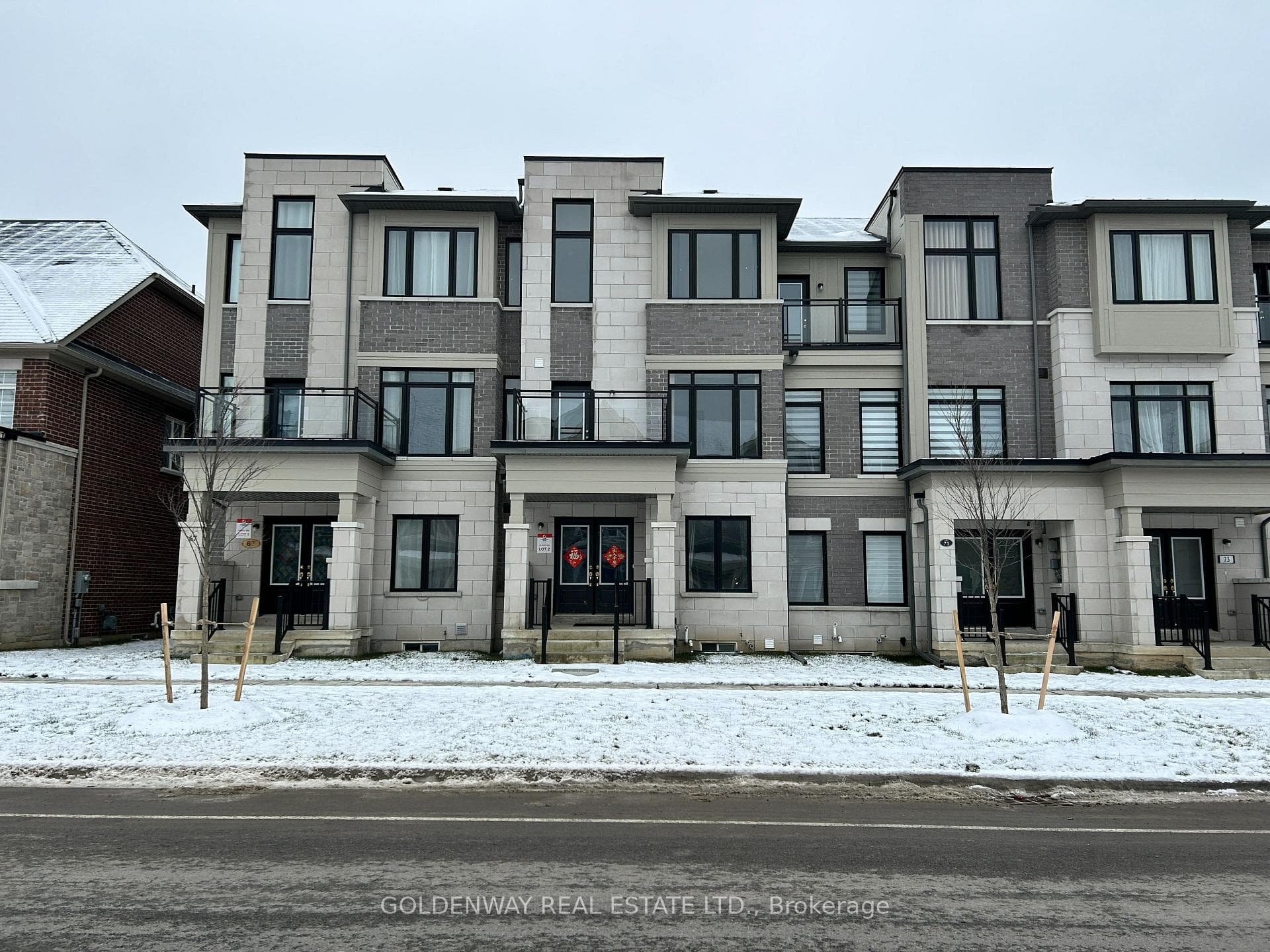 69 William F Bell Parkway, Richmond Hill