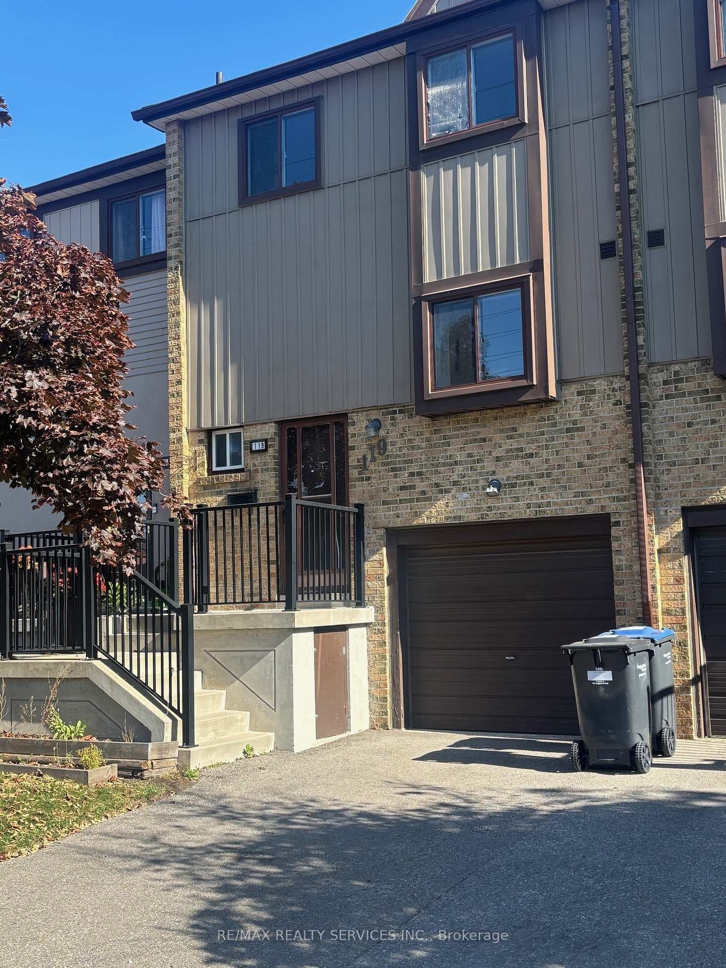 119 Moregate Crescent, Brampton, ON L6S 3K9 - Photo 1