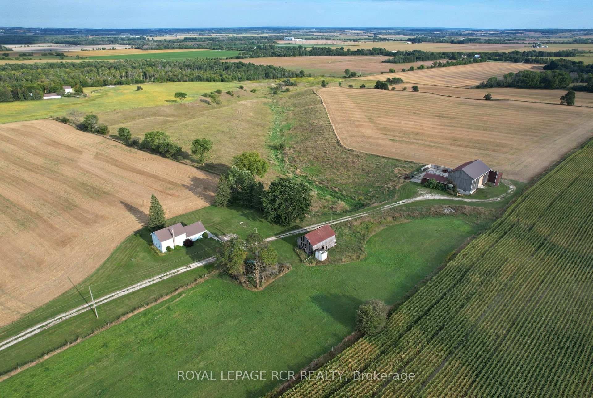 6049 13th Line, New Tecumseth, ON L0L 1L0 - Photo 1