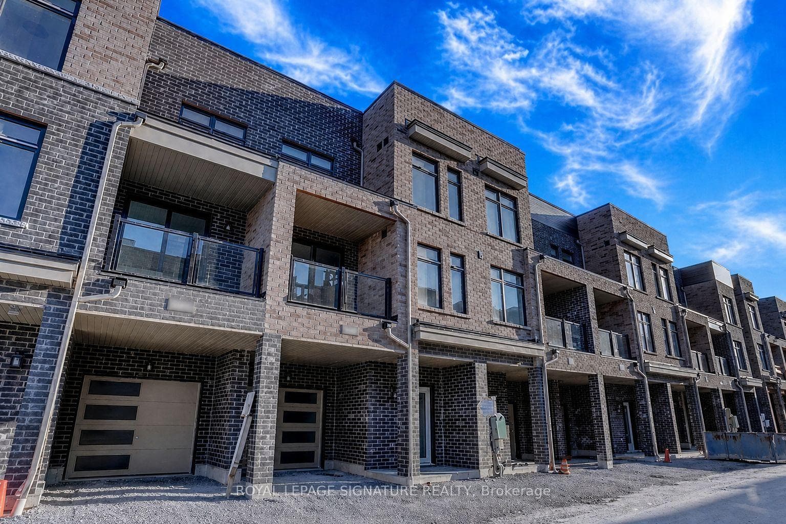 1865 Pickering Parkway Unit 1303, Pickering, ON L1V 0H2 - Photo 1