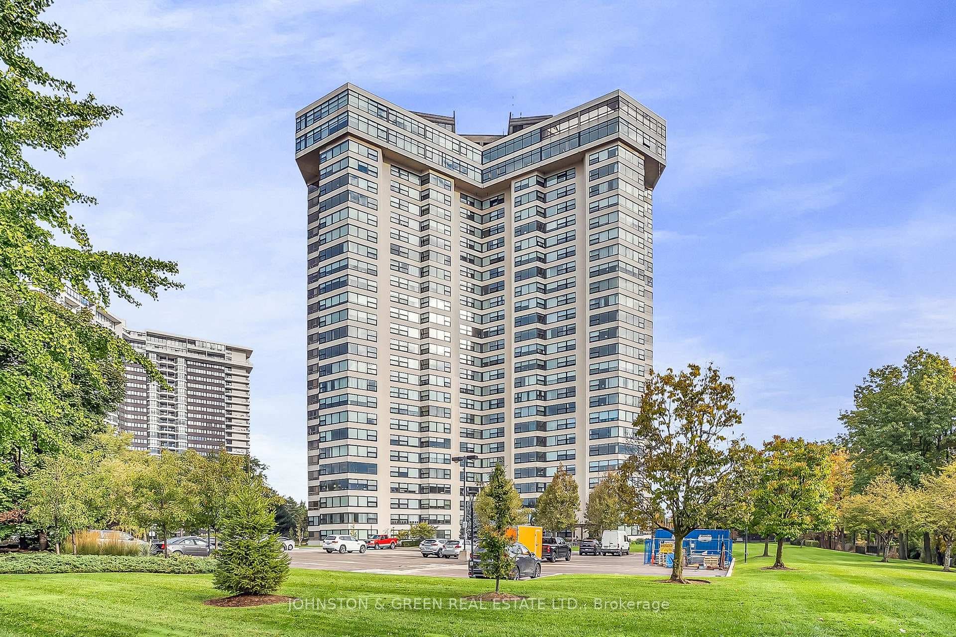 1300 Bloor Street Unit 703, Mississauga, ON L4Y 3Z2 - Photo 1