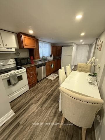 302 Browndale Crescent Unit Bsm, Richmond Hill, ON L4C 3J2 - Photo 1